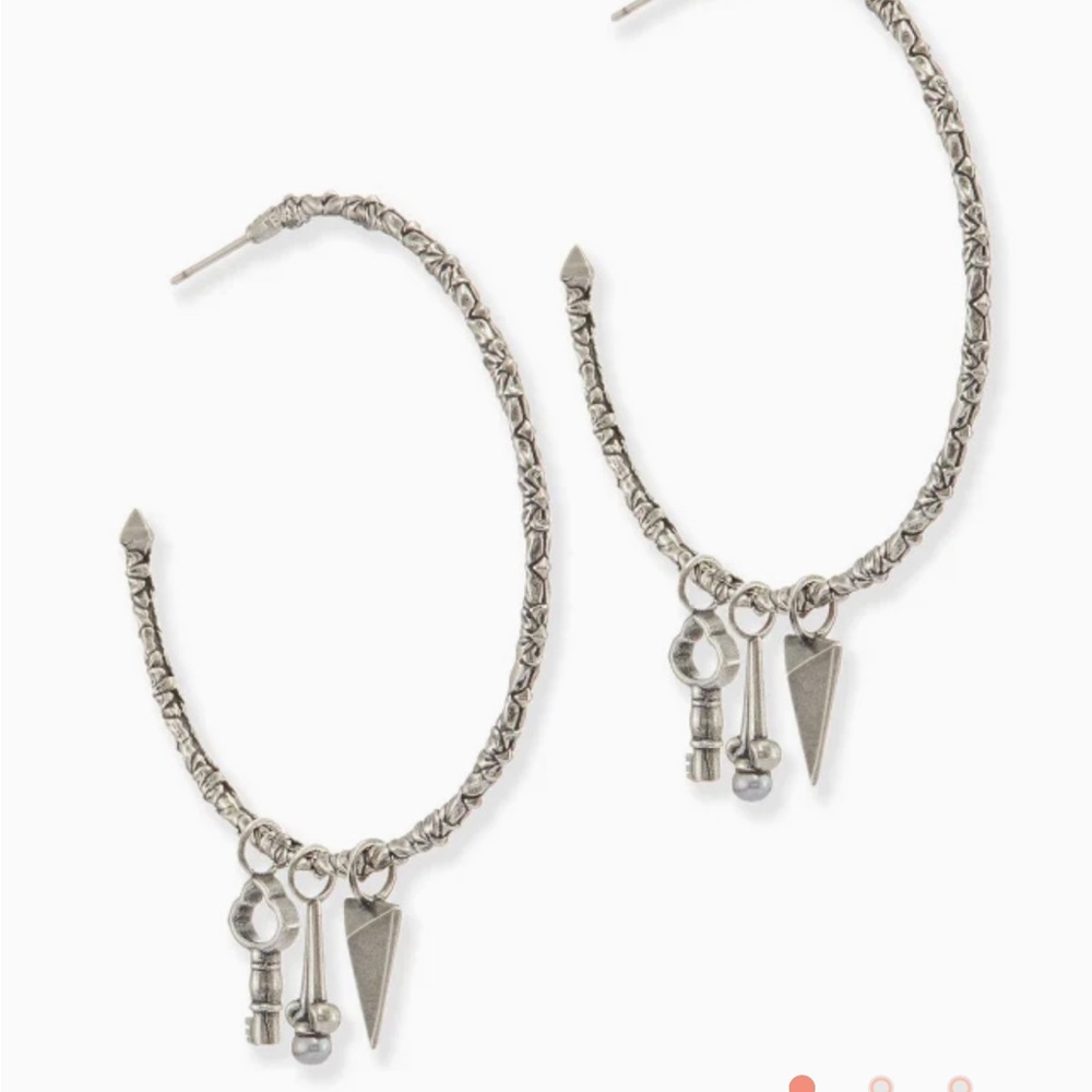 New- Kendra Scott Shiloh Charm hoop earrings